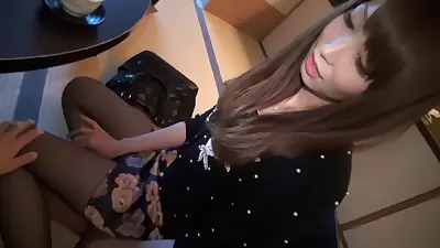 Sweet Japanese girl enjoys getting boned
