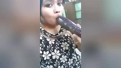 Today Exclusive- Horny Desi Girl Record Her Masturbating Selfie Video 2