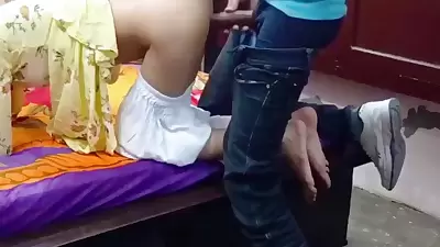 Indian Teacher Fuck To His Student Without Condom. Big Dick Deeply Fuck To Desi Collage Girl Pussy. Bangla Lady Ka Chodai X - Big Dicks