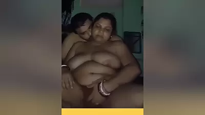 Today Exclusive-desi Boudi Boobs Pressing By Hubby