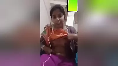 Today Exclusive-desi Bangla Girl Shows Her Boobs