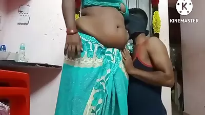 Very Hot Tamil Wife Navel Sex 4