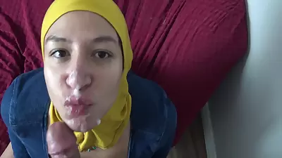 Passionate Turkish Nympho Milf Gives Best Blowjobs In New York City