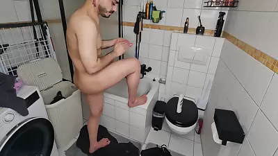 Twink Boy Showering Shaving And Pissing