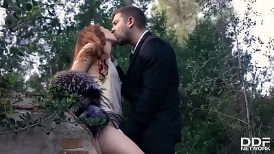 Lustful Payback: Sensual Cock Sucking in The Outdoors - PornWorld