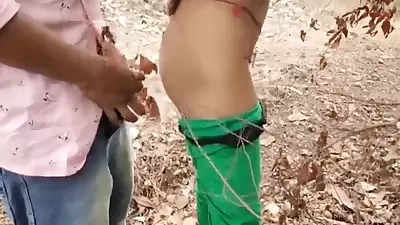 Desi Indian Girl In Field Sex Enjoy