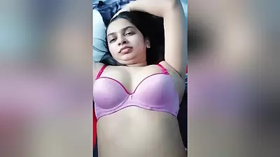 Today Exclusive- Super Hot Nri Wife Boob Visible 2