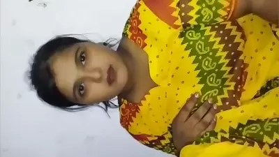 Hot Mother - Indian Khala Ki Chudai Wali Mast Video Hindi Voice Ke Saath Xxx Video With Indian Hot Stepmother Stepsister