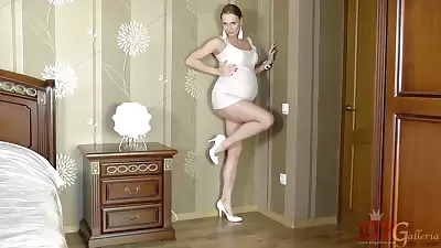 Pregnant bitch Izolda pussy toying solo