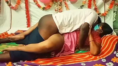 Tamil Aunty Birthday Enjoying Sex