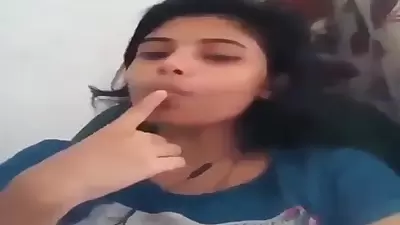 Desi Girl Showing Big Boobs In Video Call