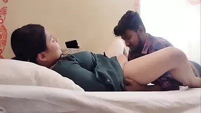 Hot Teen 18+ Boy Fucked Room Service Girl At Homemade Bengali Audio