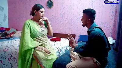 Indian Desi Milf Bhabhi Seduced And Fucked Hard By Salesmen