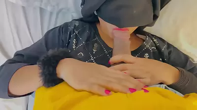 Hindi Sex - Indian Muslim Hijab Girl Employee Fucked By Office Boss Hard Sex Cute Sexy Girl