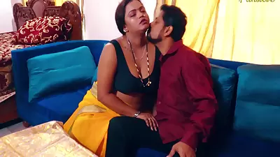 Indian Desi Kamwali Seduced And Fucked Hard By The Houseowner