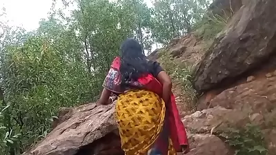 Village Bhabhi Facked By A School Student 18+ In Forest