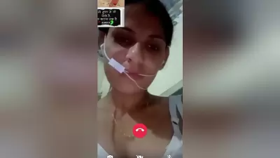 Today Exclusive- Sexy Bihari Girl Showing Her Boobs On Video Call 6