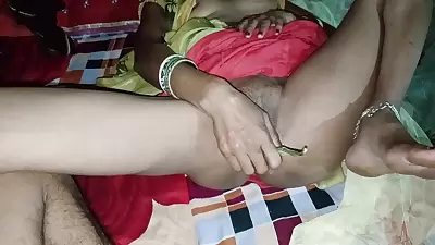 Turack Draibar Ki Patni Sunena Bhabhi Ka Chut Me Baigan Dal Kar Chudai Kiya Sali Randi Bahut Sexi Hai An