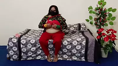 Very Hot Desi Pakistani Punjabi Aunty Dildo Riding 1