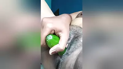 Mallu Pinky Enjoy Her Hot Pussy With Big Cucumber And Enjoy Her Orgasam