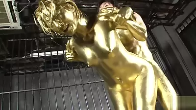 Japanese teen 18+ in gold paint gets fucked