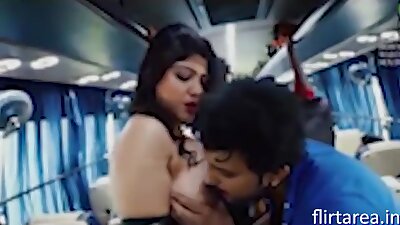 Indian Sexy Aunty Fucking Ass With Stranger In Bus