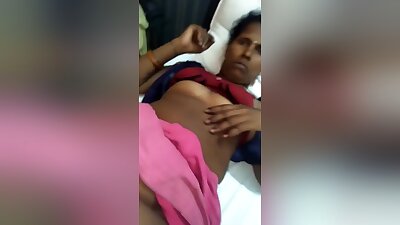 Today Exclusive -desi Village Cpl Romance And Wife Give Blowjob