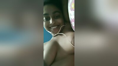 Today Exclusive- Desi Girl Bashira Jahin Showing Her Nude Body In Video Call