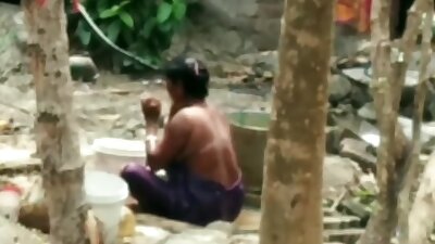 Showing Big Boobs And Ass Indian Bhabhi Outdoorbathing