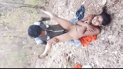 Outdoor Tamil Sex Video Blue Film Of Sex Starved Desi House Wife