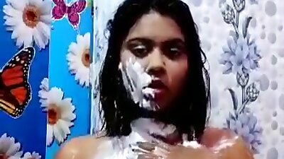 Desi Model Sameera Bath Video