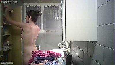 Bonssoirs voyeur shower