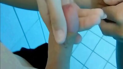 Fuck And Blowjob In The Pool