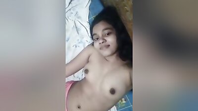 Cute Lankan Girl Shows Her Boobs And Pussy 6