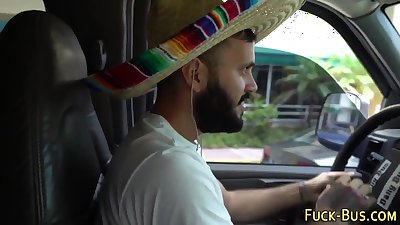 Réalité latina rides dong
